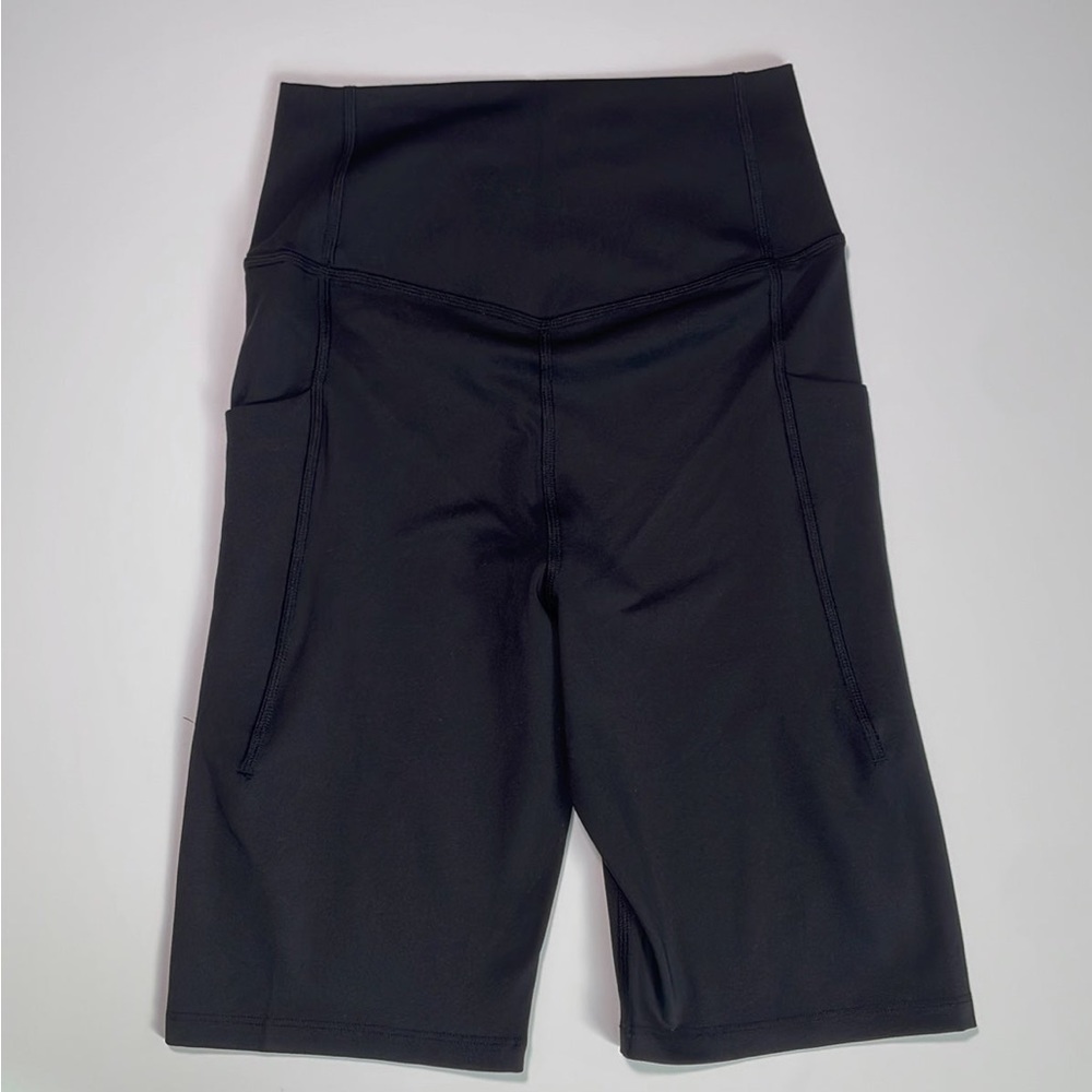 The North Face Black long pocket biker short NWT woman’s SzS - Picture 12 of 12